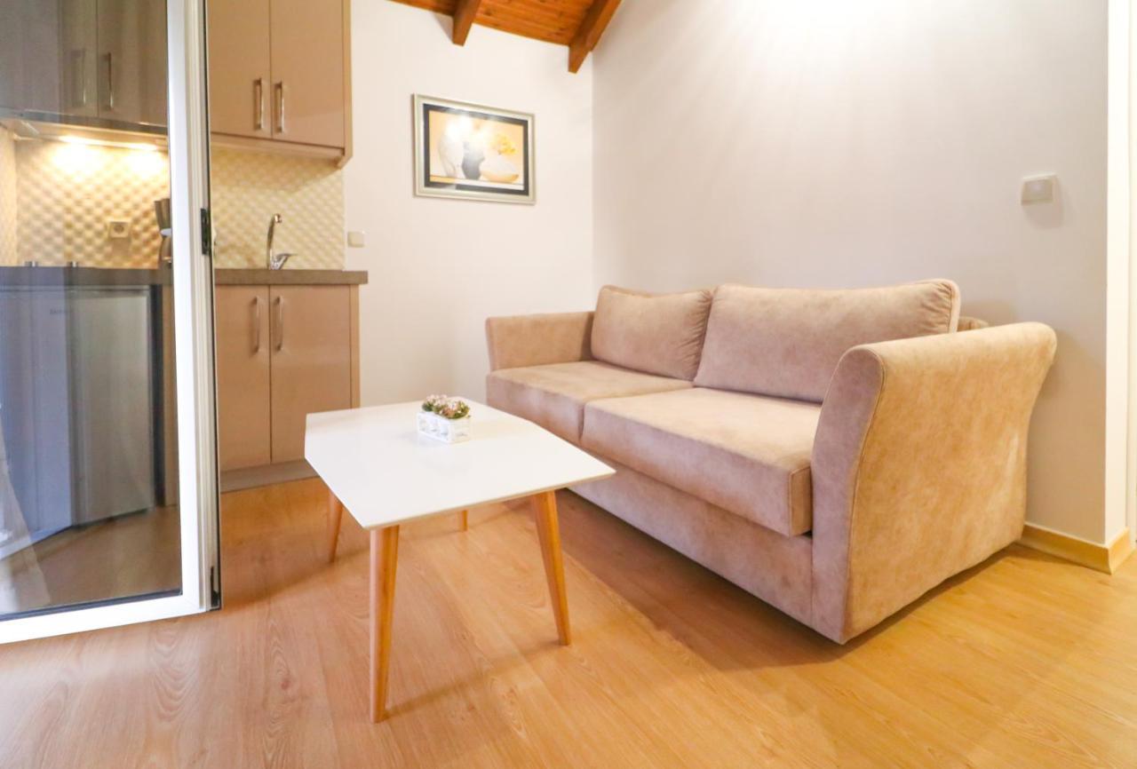 Lido Apartments ヒマラ エクステリア 写真