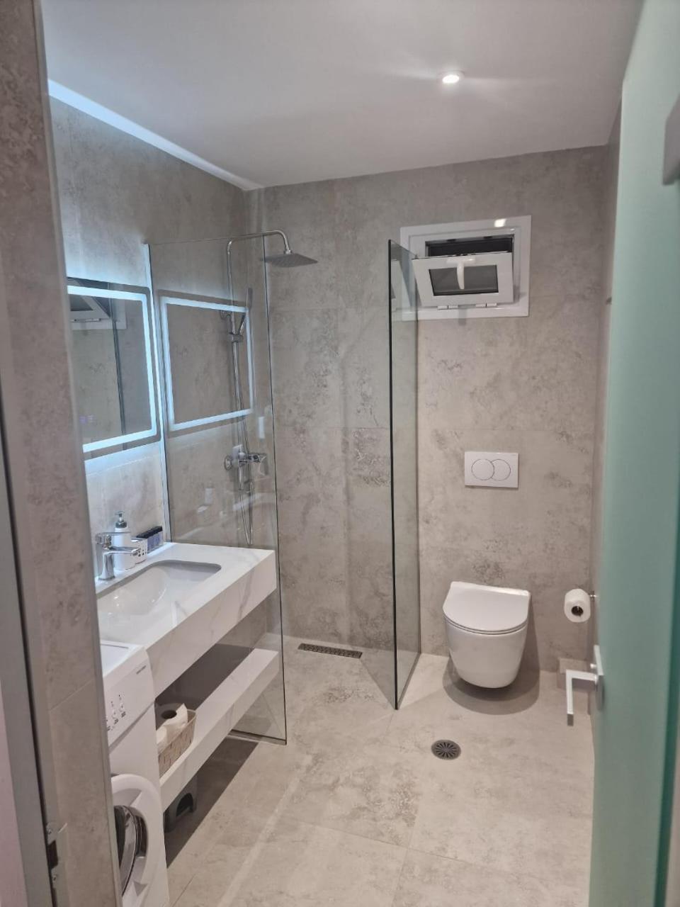 Lido Apartments ヒマラ エクステリア 写真